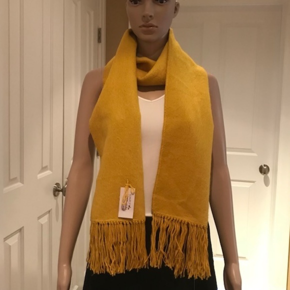 Simply Natural Accessories - Simply Natural Alpaca / Acrylic Blend Scarf NWT